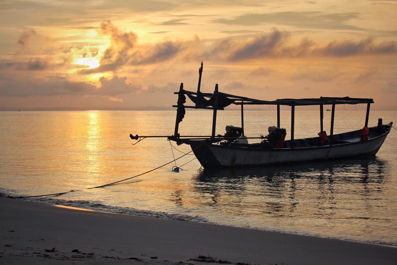 Suns Of Beaches Albergue Isla de Koh Rong Exterior foto